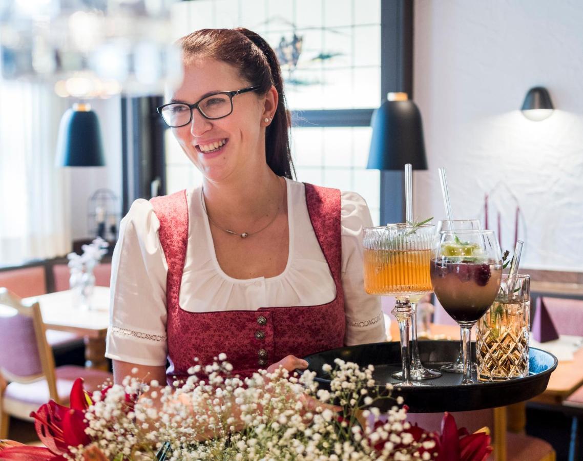 Hotel Schwarzwaldhof Hinterzarten Ngoại thất bức ảnh